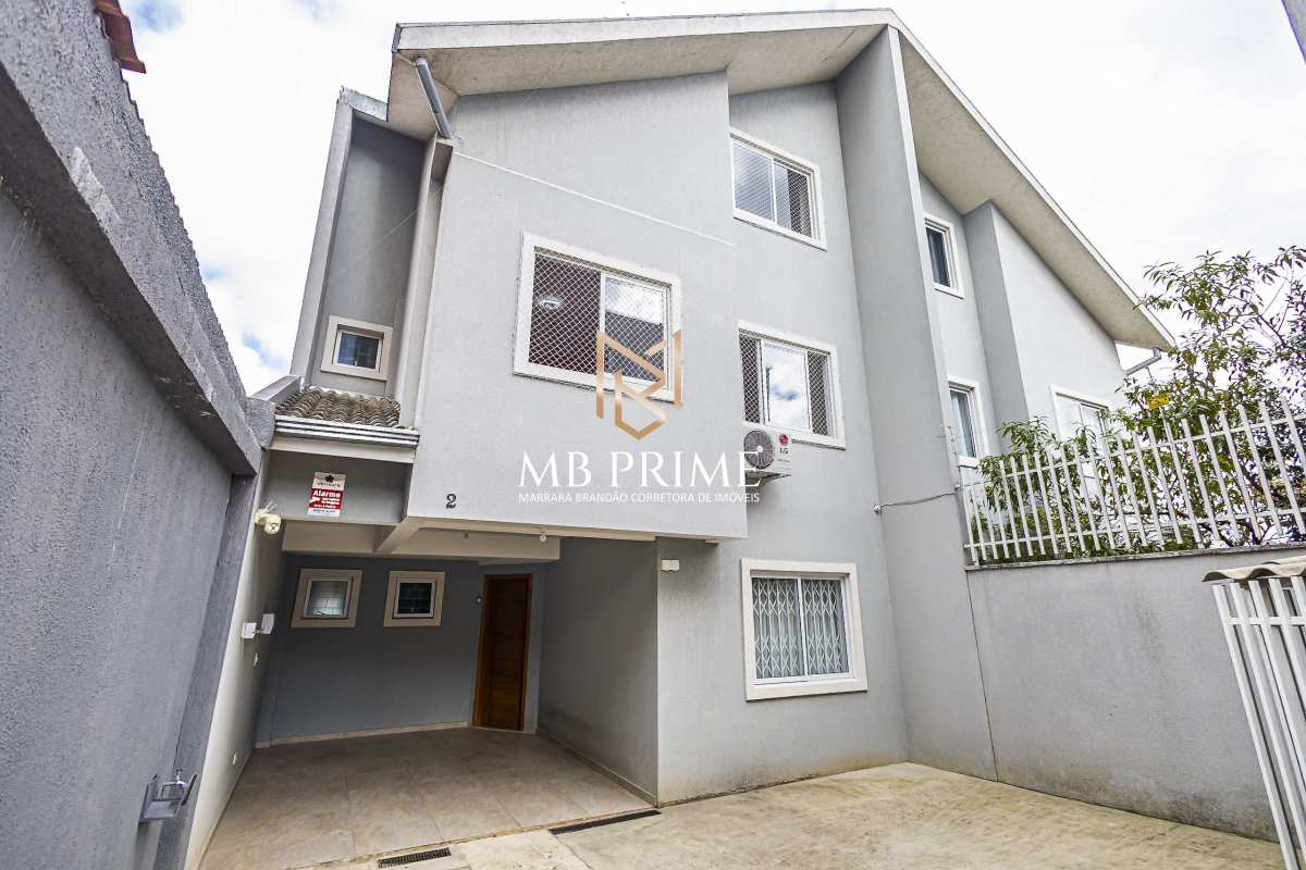 Triplex 3 quartos,1 suíte e 5 vagas de garagem , São Braz- Curitiba/PR - MB Prime Imóveis Marrara Brandão Corretora de Imóveis